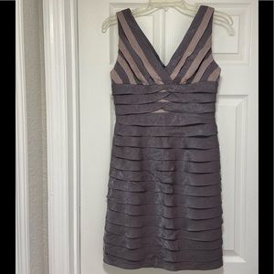 Adrianna Papell Two Tone Metallic Sheen Purples. Tier Shutter Dress Size 4